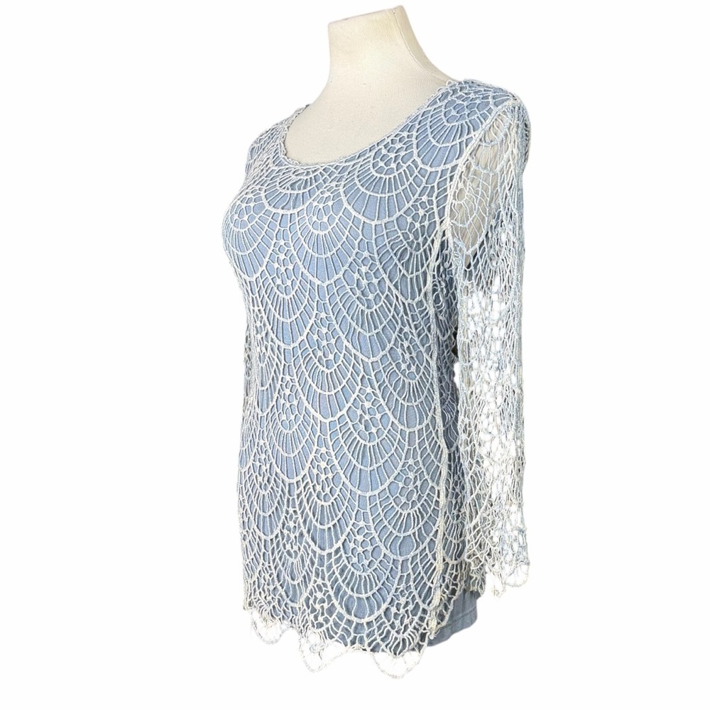 V Cristina Cornflower Blue Lace Crochet Overlay Long Sleeve Blouse - Size Large - Picture 3 of 12